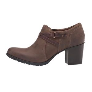 Clarks Womens Size 6.5 Taupe Leather Diane Lela Bootie Dark Ortholite Worn Once